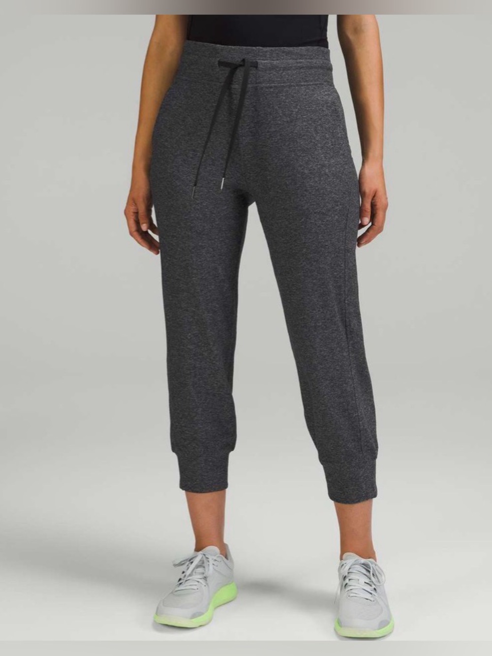 Lululemon Ready to Rulu High-Rise Cropped Jogger
Heathered Raceway Grey / Black
